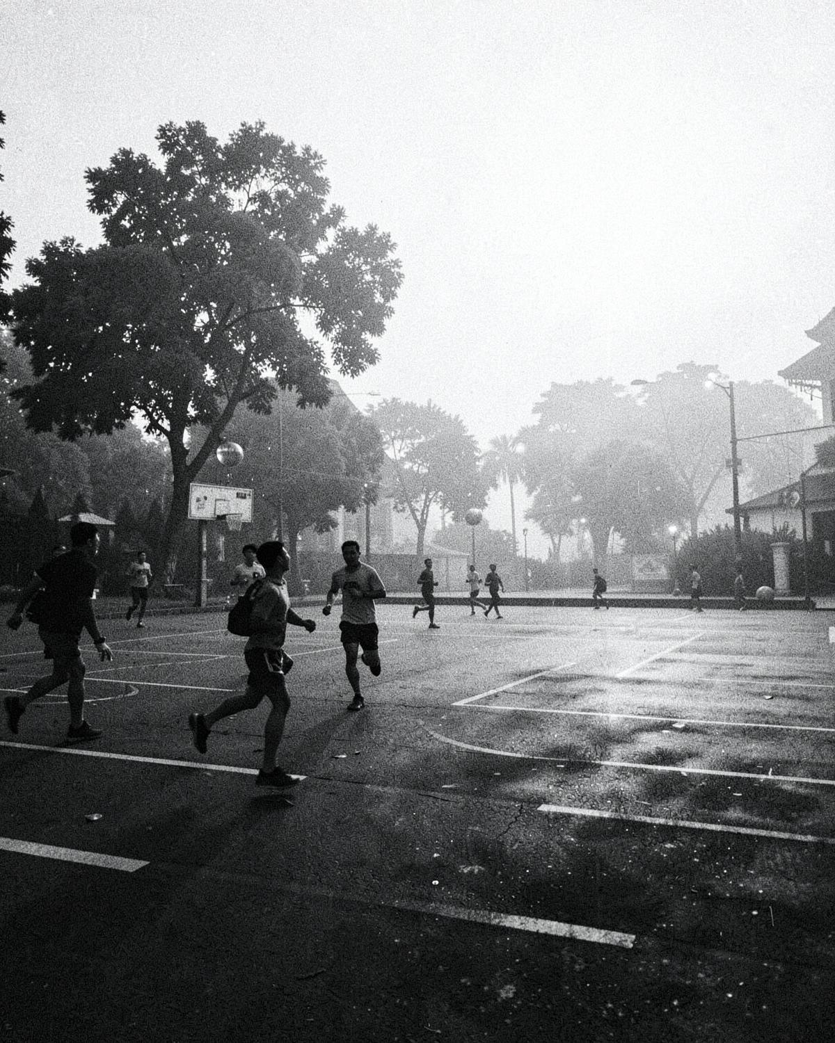 Playing sport in Hanoi at night