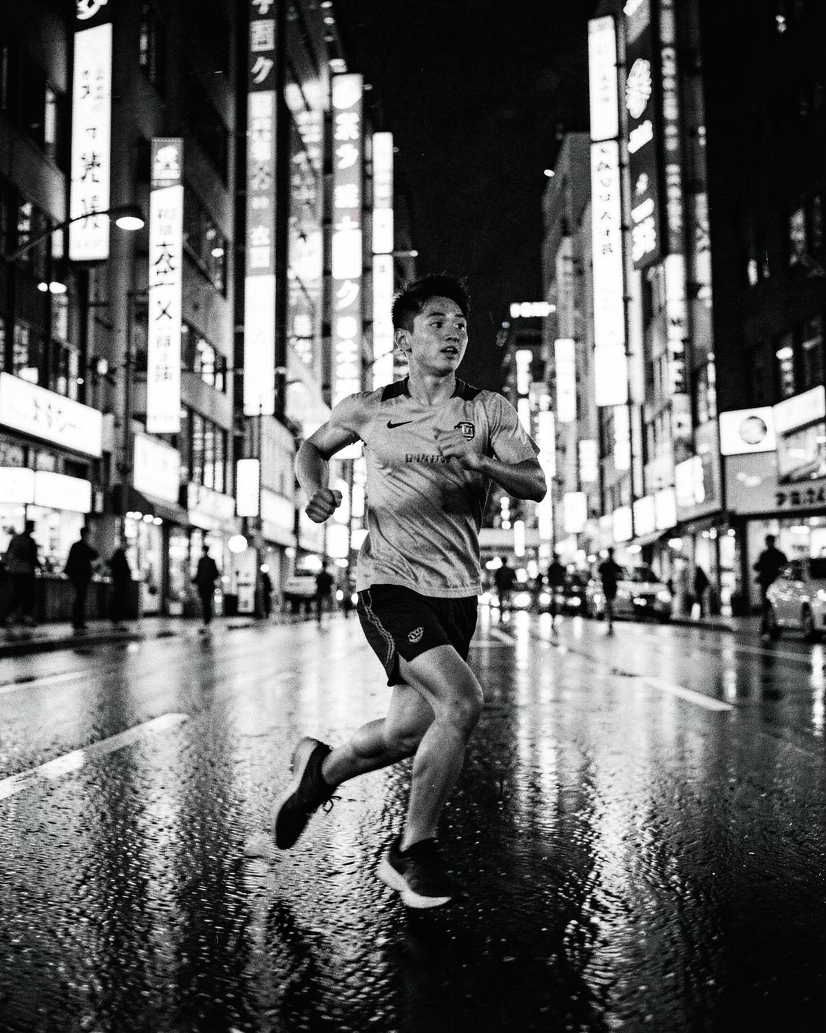 Playing sport in Tokyo at night